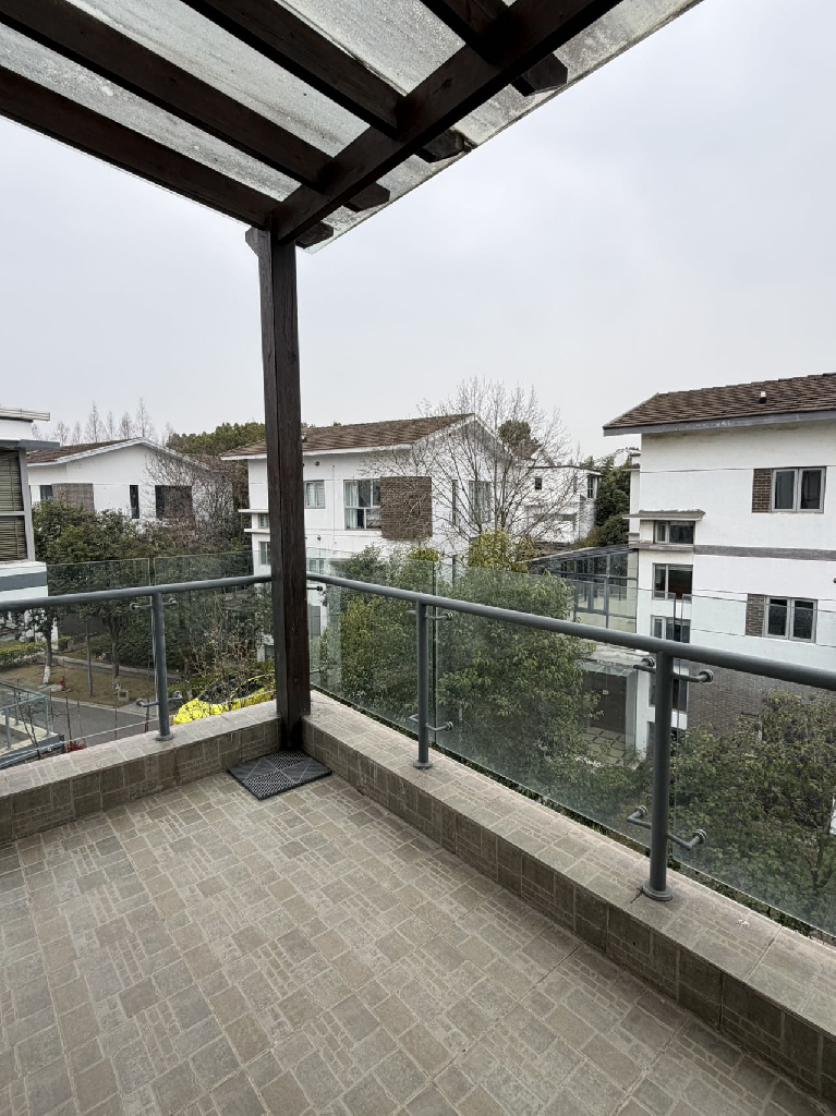 Golden Lough - Interior view 19, Suzhou rental property