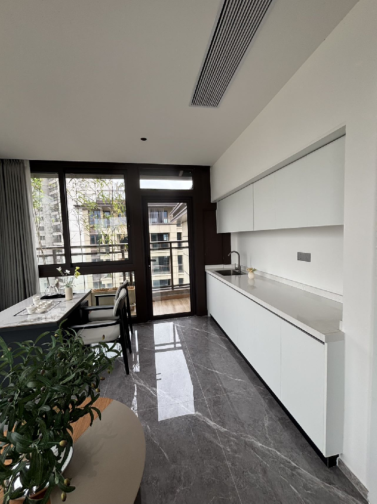 Castle Hill Luxury Home - Interior view 7, Guangzhou rental property