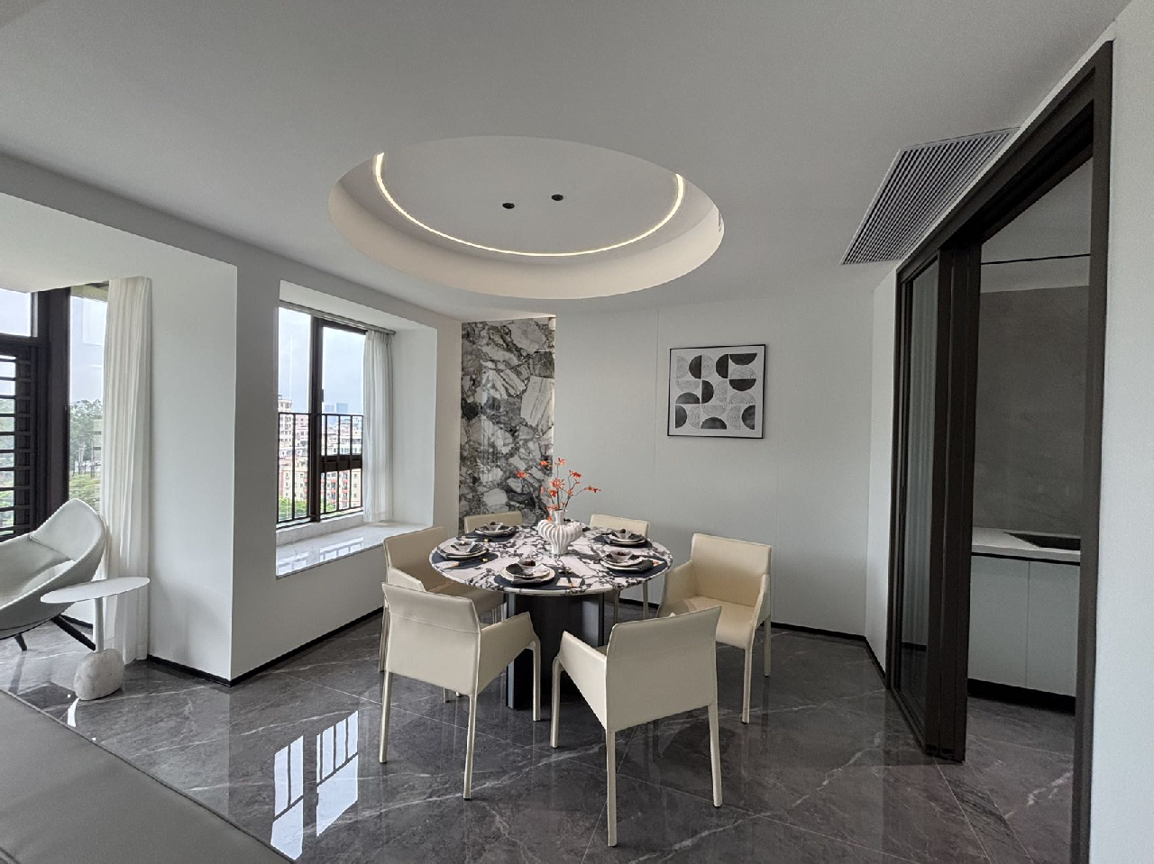 Castle Hill Luxury Home - Interior view 2, Guangzhou rental property
