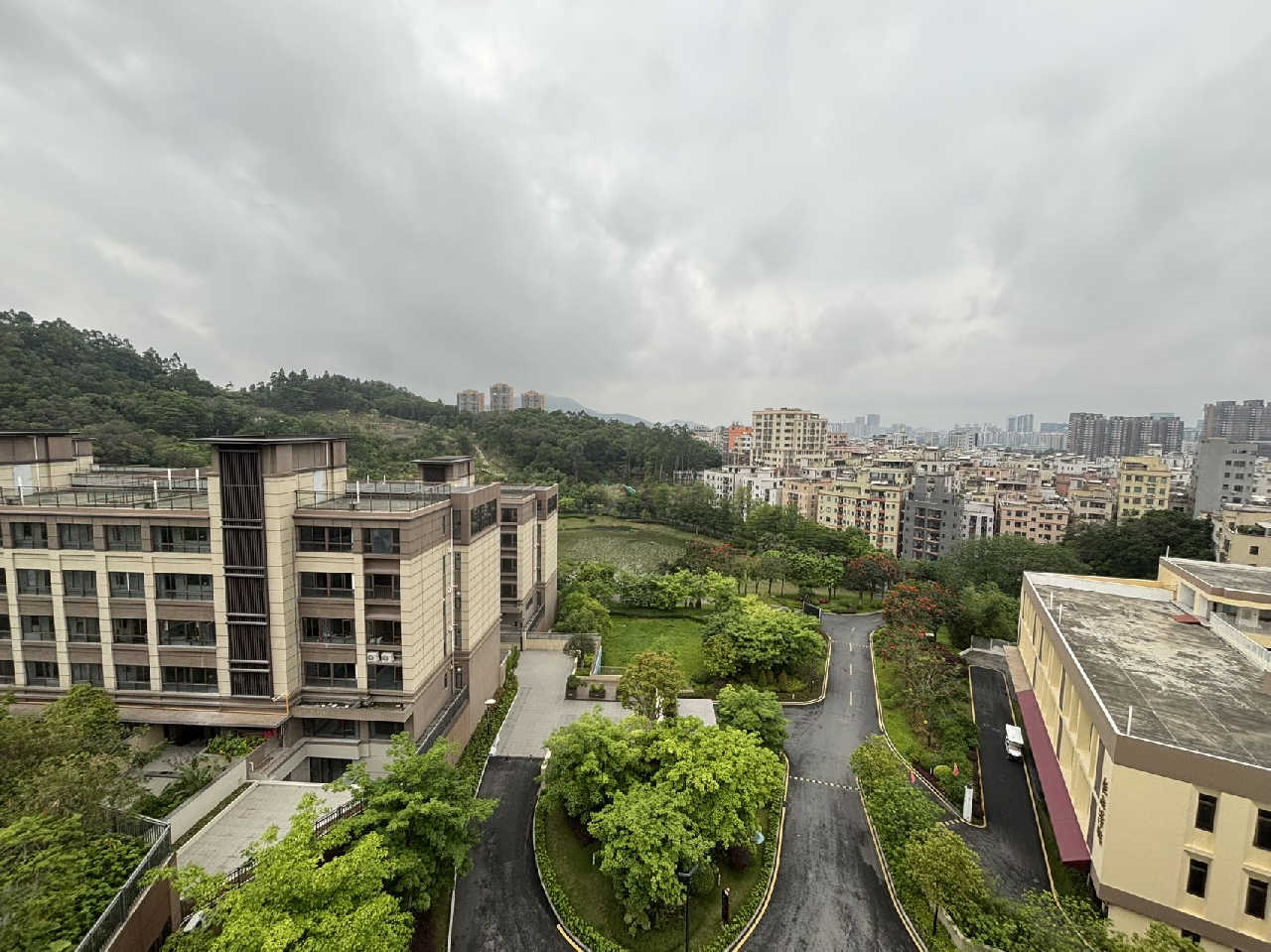 Castle Hill Luxury Home - Interior view 13, Guangzhou rental property