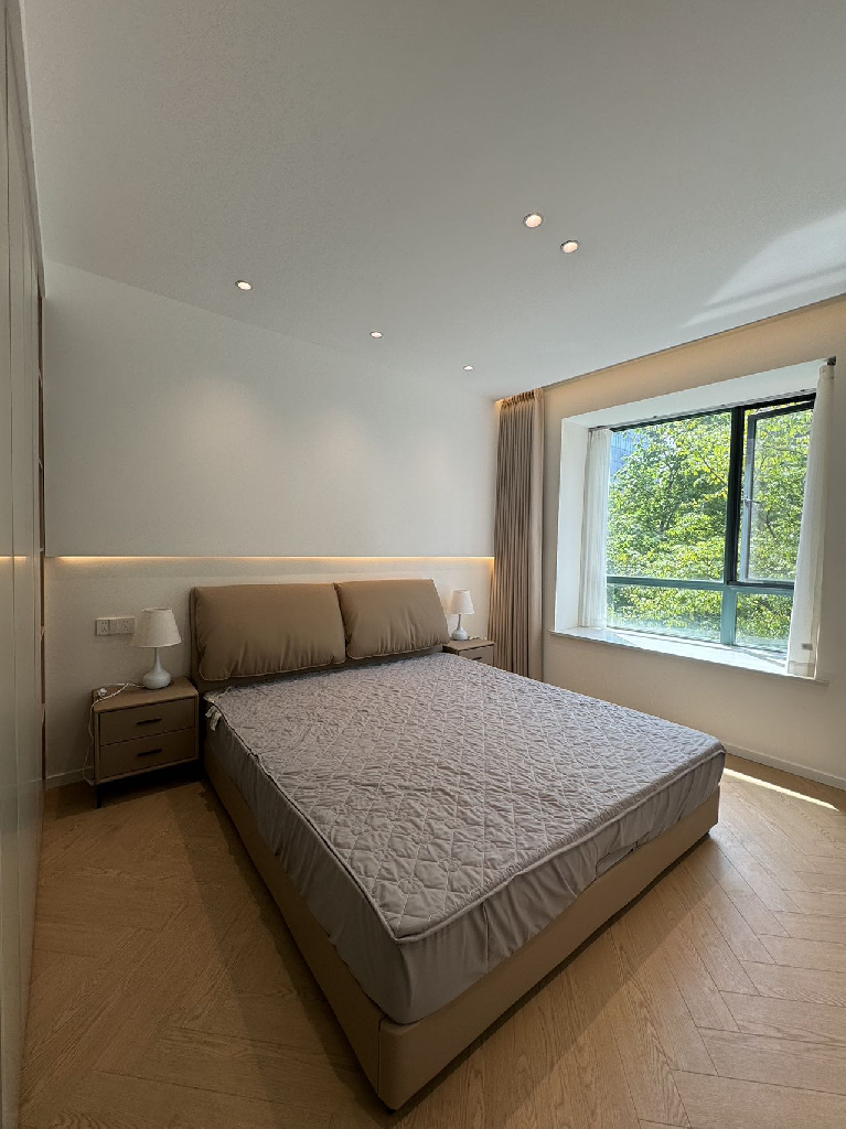 Similar property: Tang Dynasty Garden, 2 bedrooms, 100 sqm in Shanghai