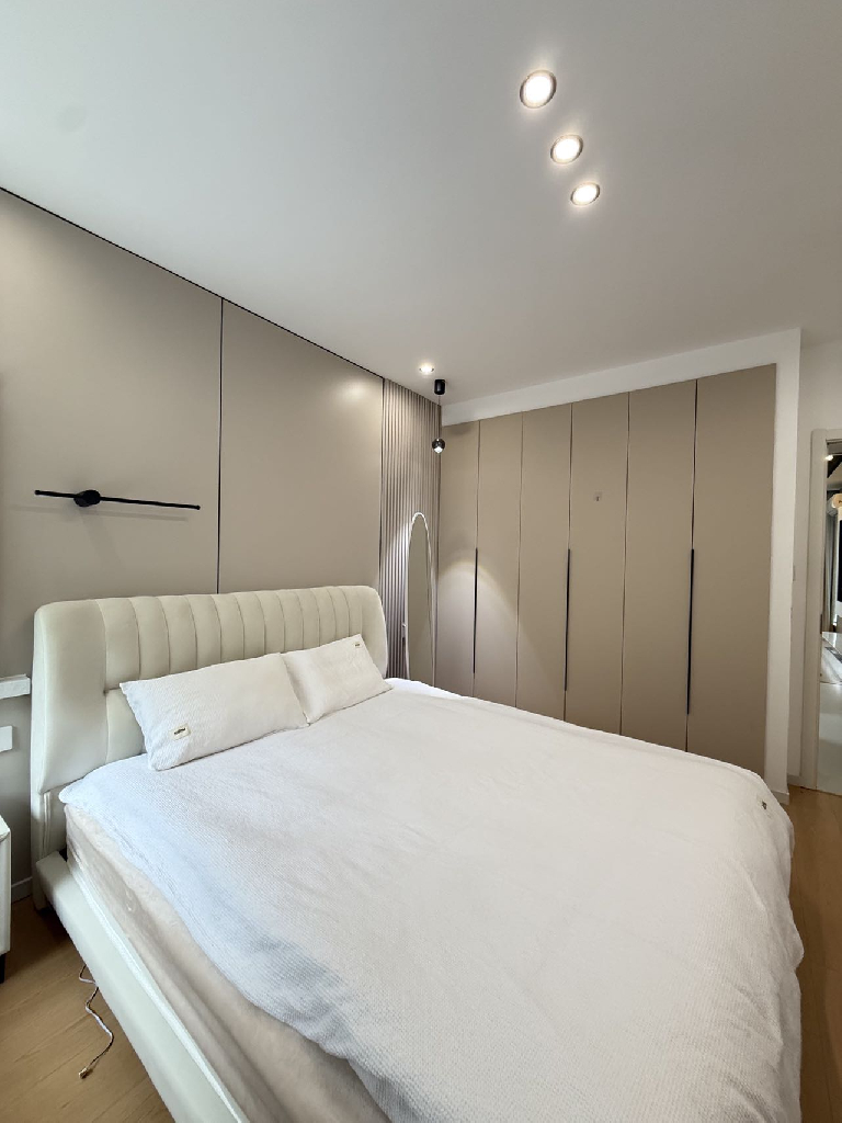 Similar property: Tang Dynasty Garden, 1 bedrooms, 85 sqm in Shanghai