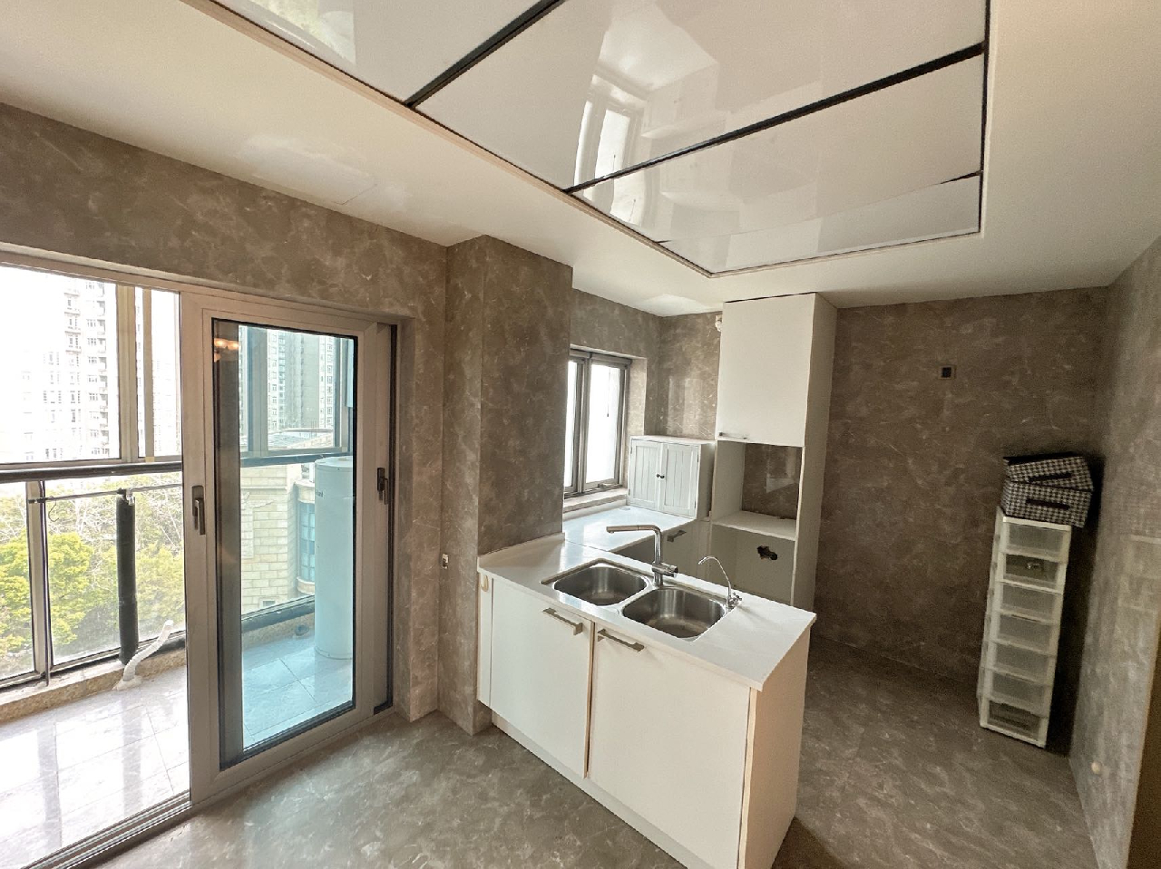 Emerald City - Interior view 13, Shanghai rental property