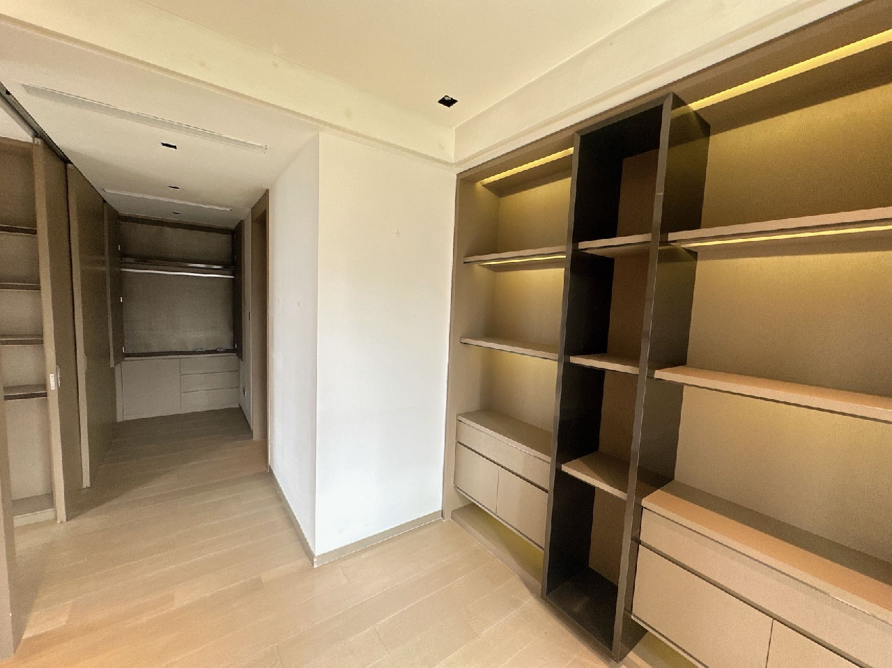 Emerald City - Interior view 6, Shanghai rental property
