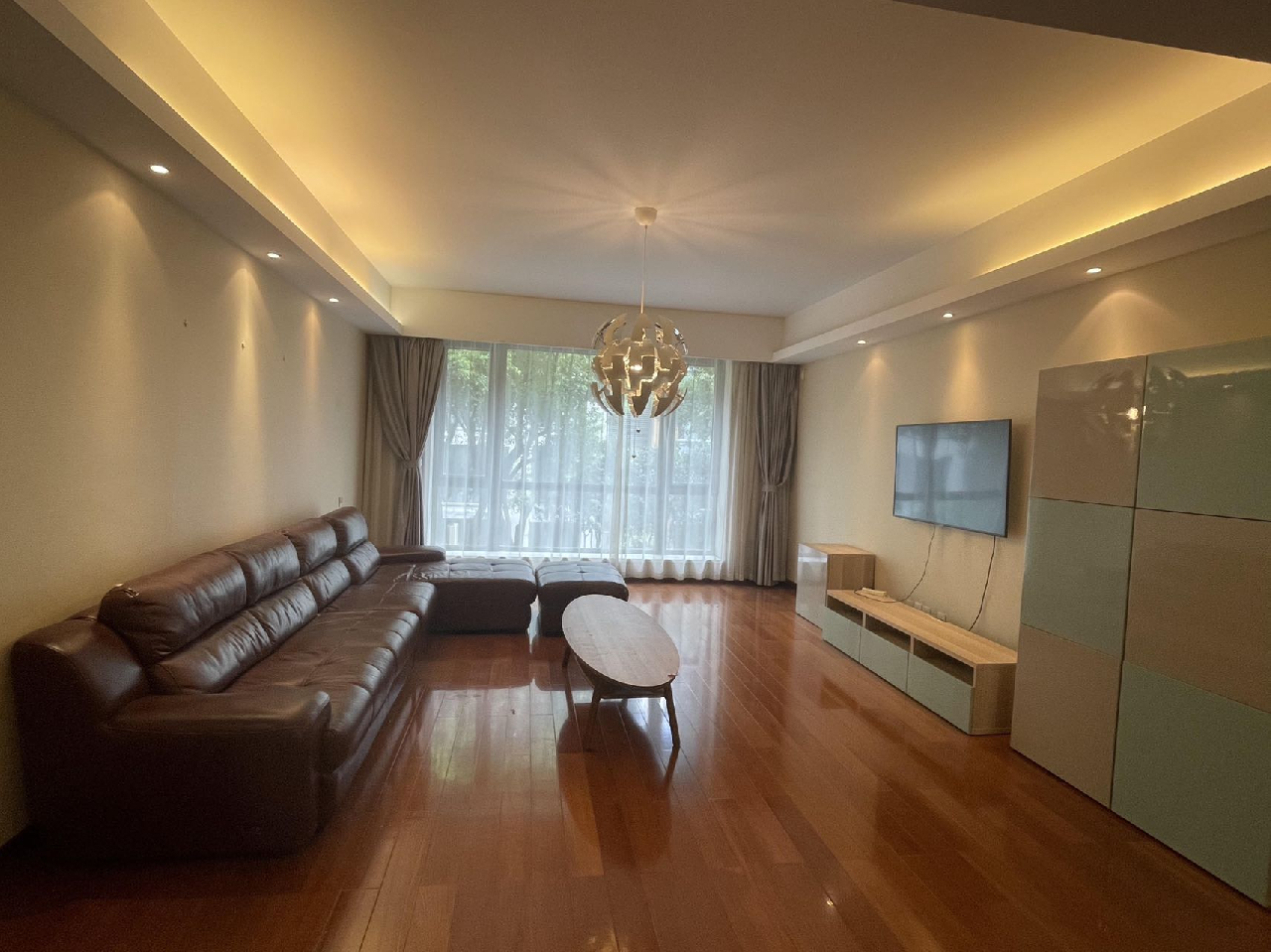 Similar property: Marina Cove Garden, 4 bedrooms, 208 sqm in Suzhou