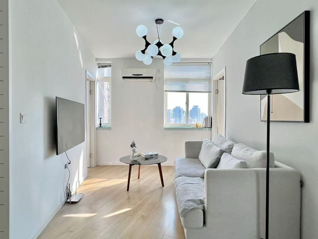 Similar property: Heyi Mansion, 2 bedrooms, 70 sqm in Shanghai