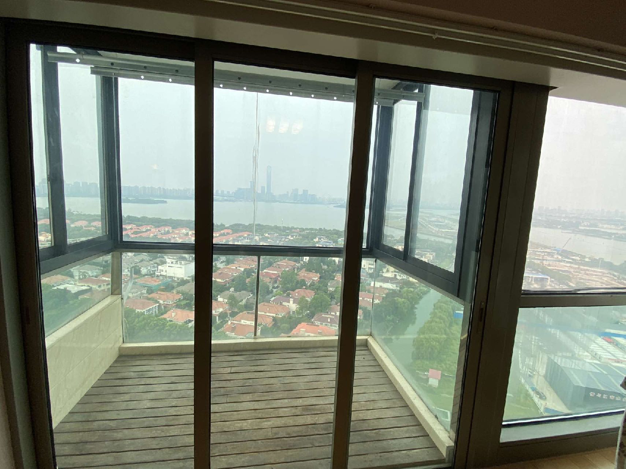 The Lakeview - Interior view 4, Suzhou rental property