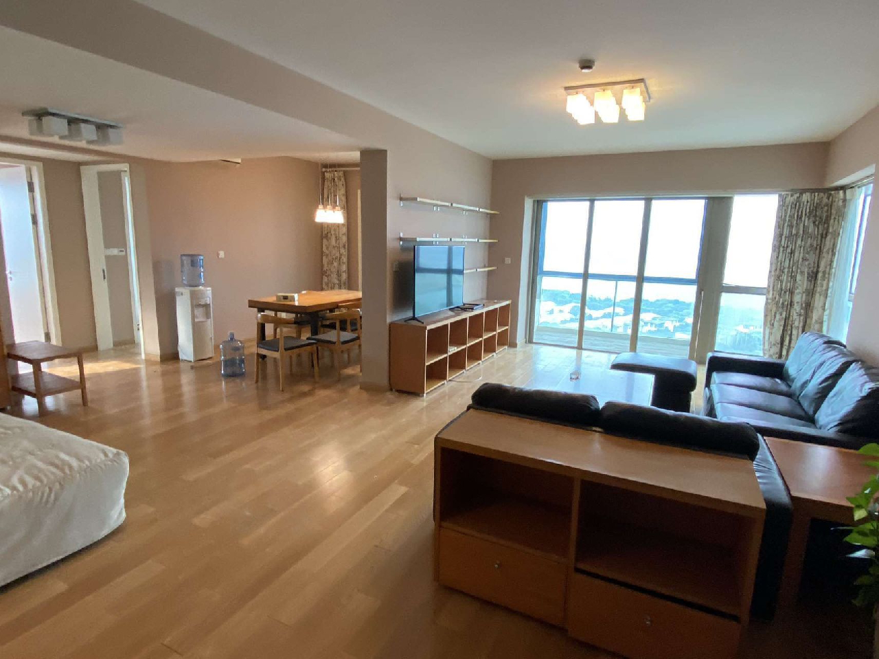 Similar property: The Lakeview, 3 bedrooms, 171 sqm in Suzhou