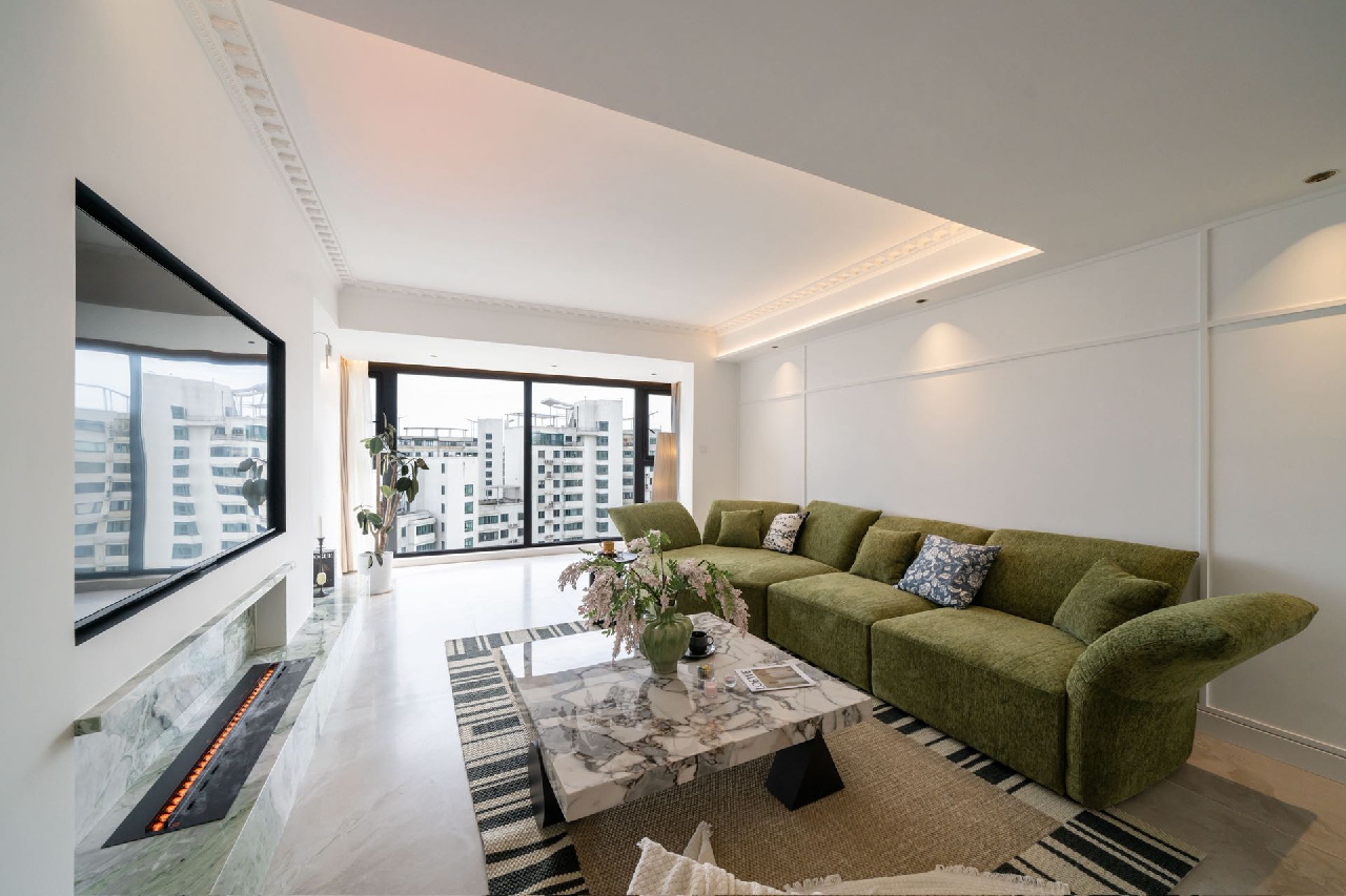 Same compound: Yadu International Garden, 4 bedrooms in Shanghai