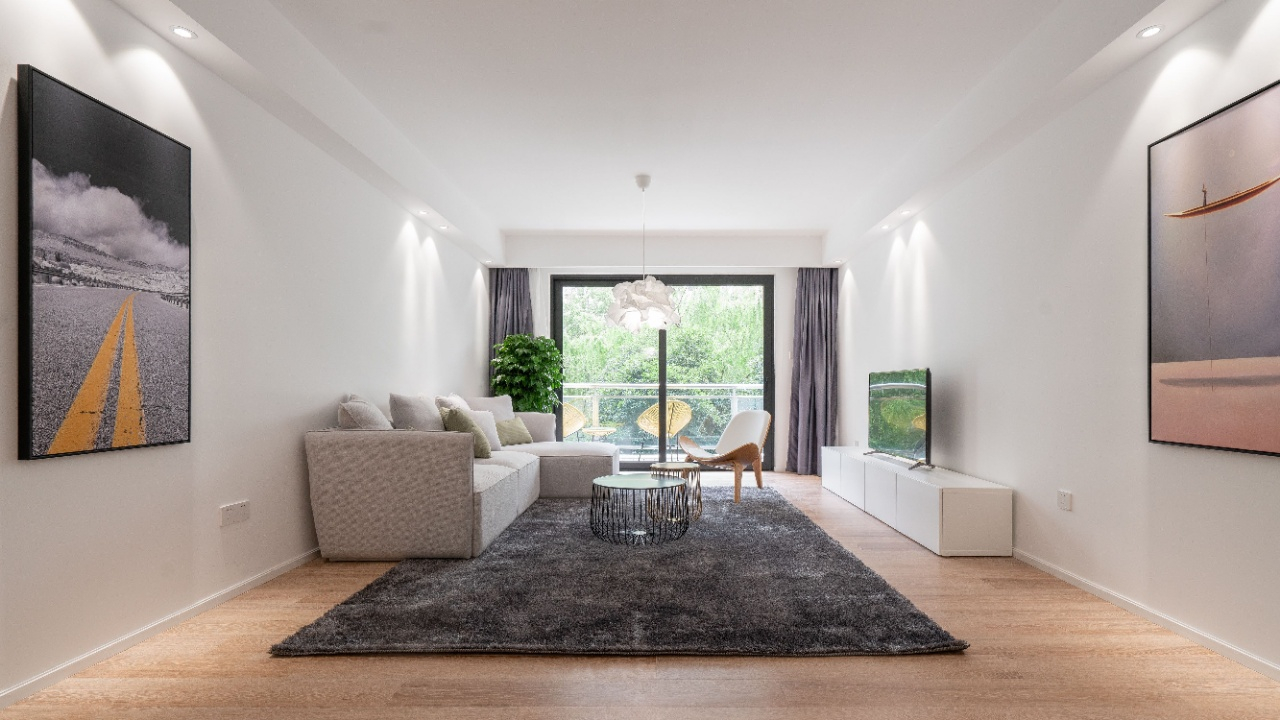 Similar property: La Cite, 3 bedrooms, 180 sqm in Shanghai