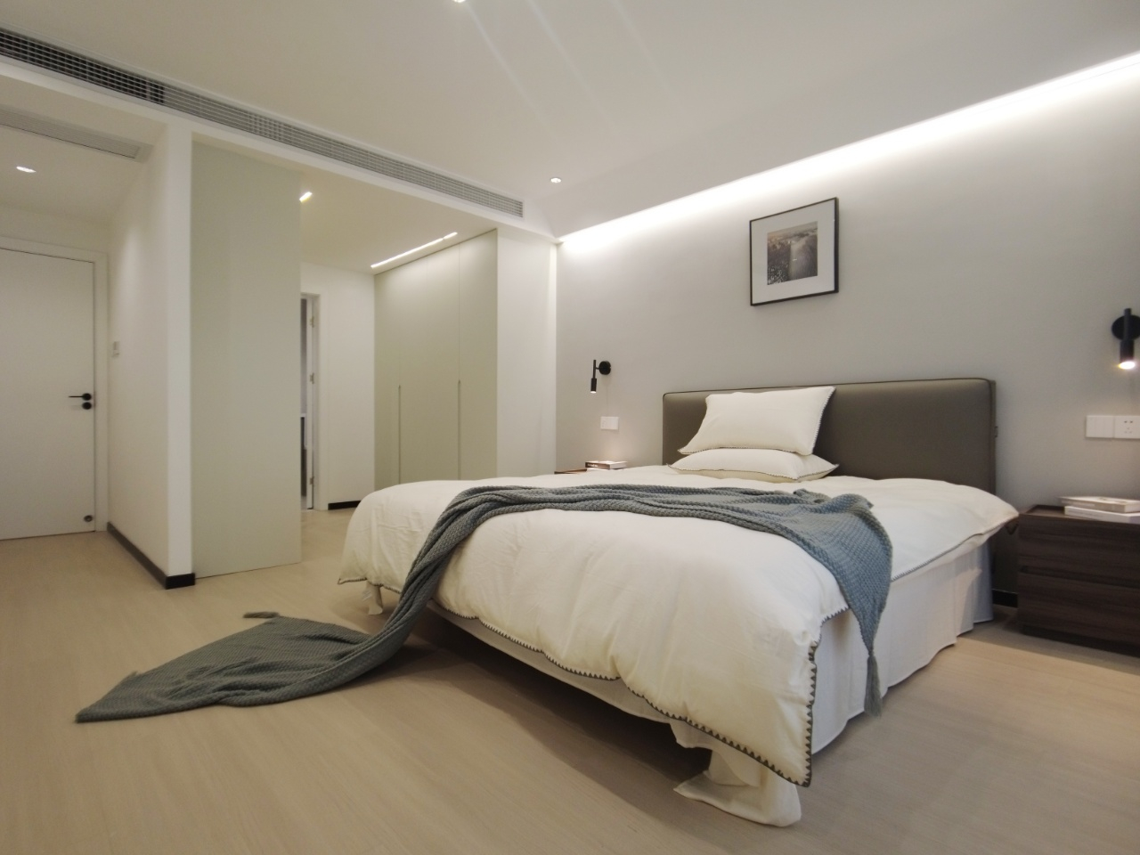 Similar property: Lian Yang Garden, 4 bedrooms, 178 sqm in Shanghai