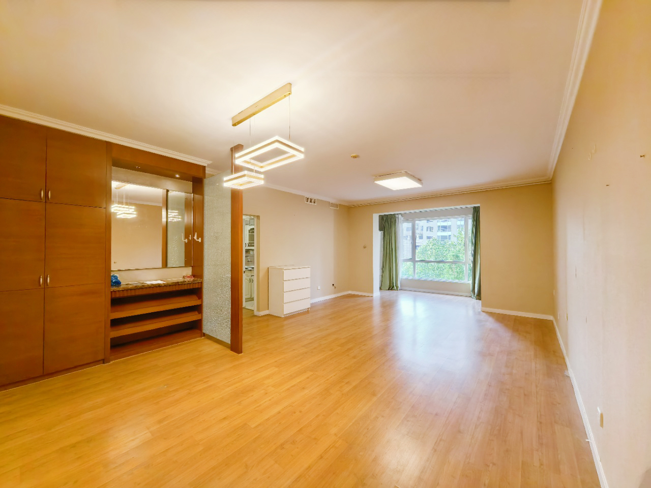 Similar property: Global Trade Mansion, 1 bedrooms, 75 sqm in Beijing