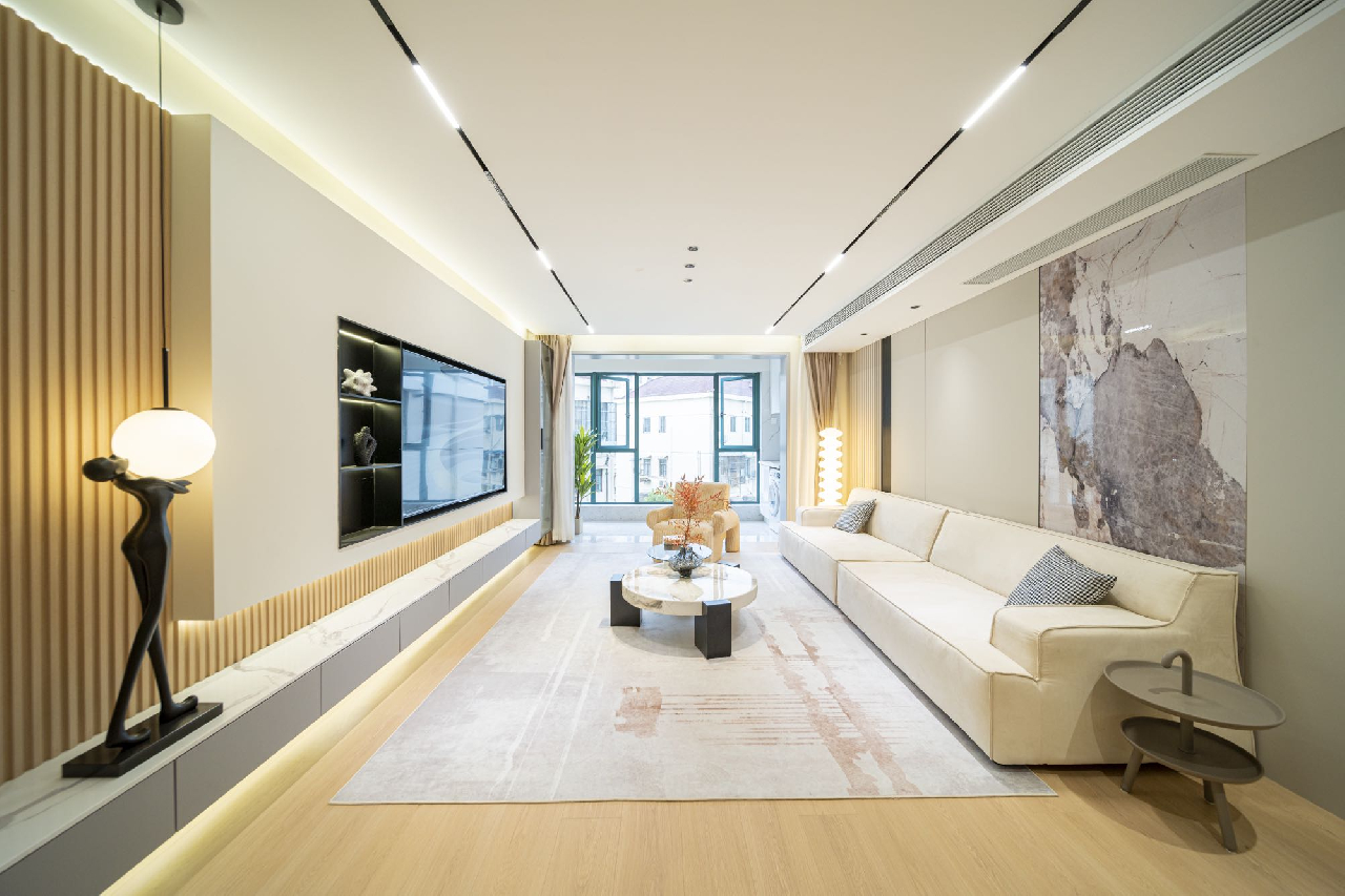 Similar property: Meijing Jiayuan, 3 bedrooms, 160 sqm in Shanghai