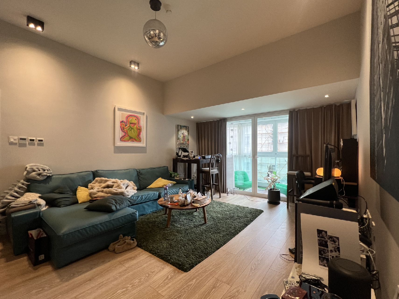 Similar property: La Residence, 2 bedrooms, 140 sqm in Shanghai