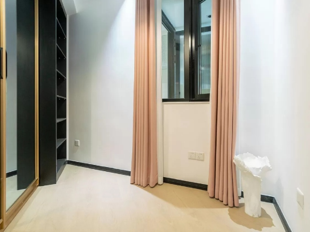 Joffre Garden - Interior view 2, Shanghai rental property