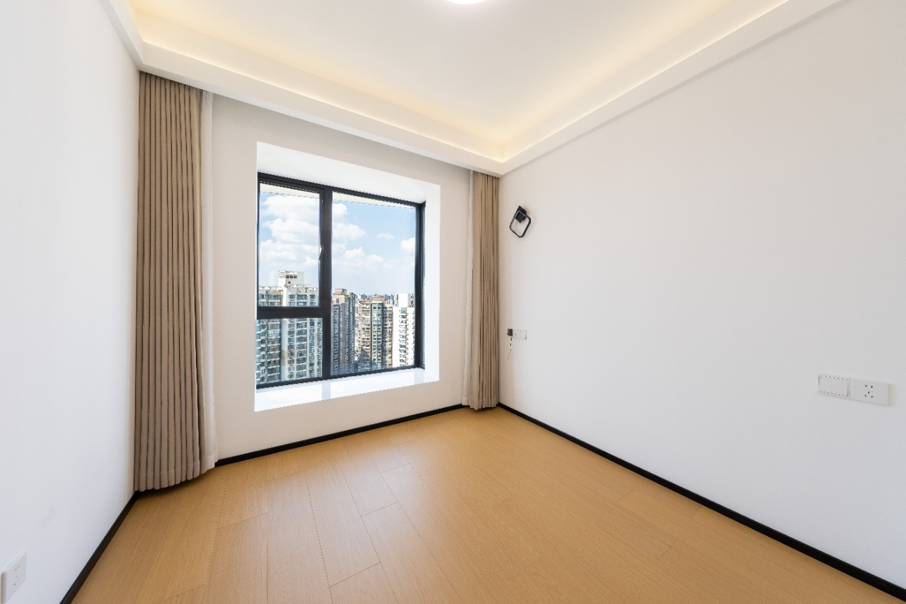 Similar property: Zhi yin yuan, 3 bedrooms, 130 sqm in Shanghai