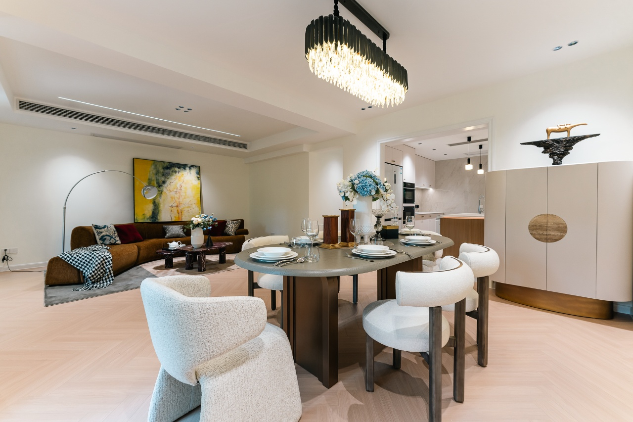 Champs Elysees Palace - 4 bedroom apartment in Shanghai, FFC, Downtown