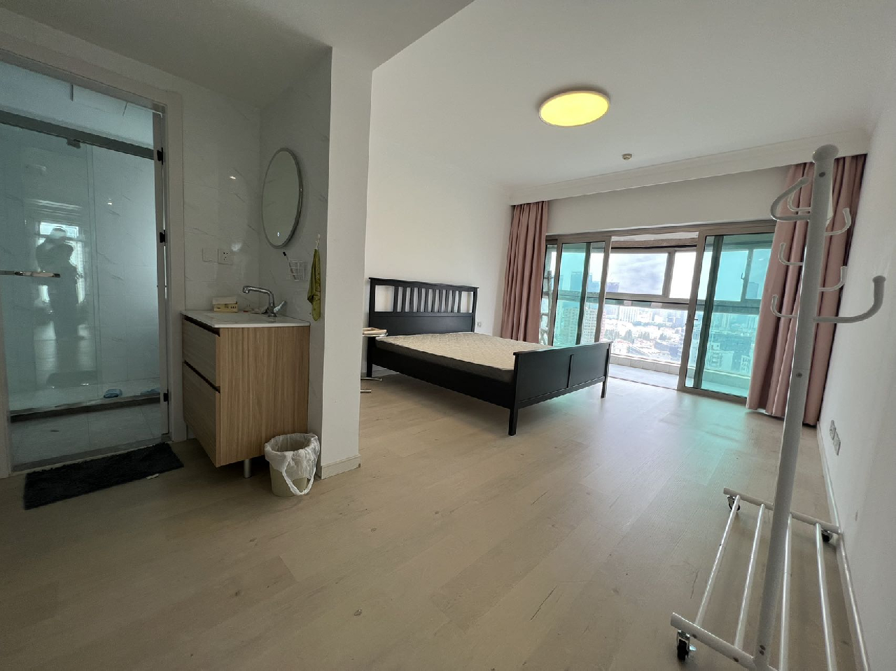 Same compound: Shimao Riviera Garden, 2 bedrooms in Shanghai