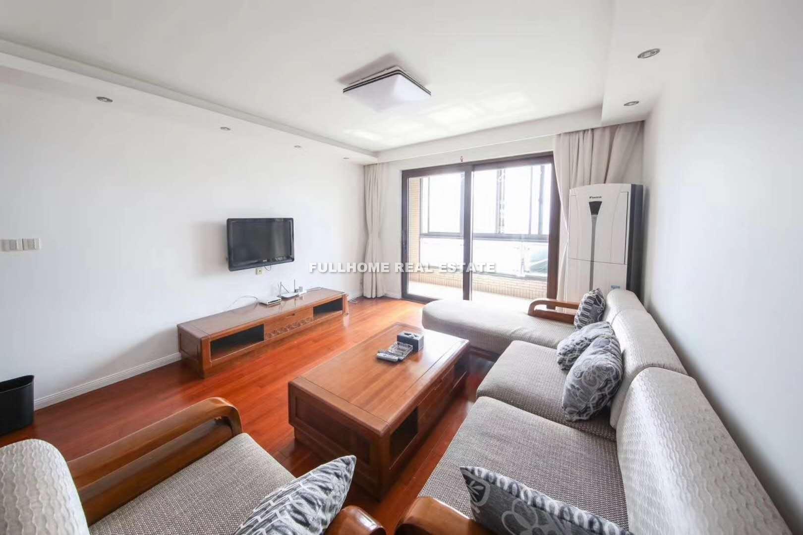 Yong Ye Apartment - 3 bedroom apartment in Shanghai, Xintiandi, Downtown