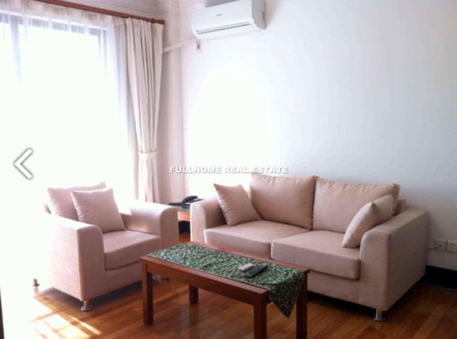Same compound: Windsor Court, 1 bedrooms in Shanghai