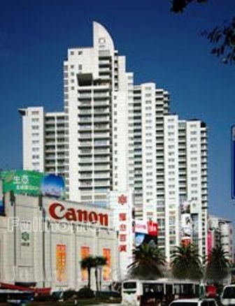 Huijin Plaza - 2 bedroom apartment in Shanghai, Xujiahui, Downtown