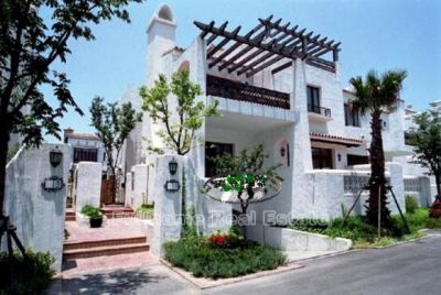 Similar property: Vizcaya Villa, 4 bedrooms, 435 sqm in Shanghai