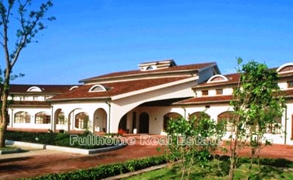 Shanghai Racquet Club - 4 bedroom apartment in Shanghai, Minhang, Suburb